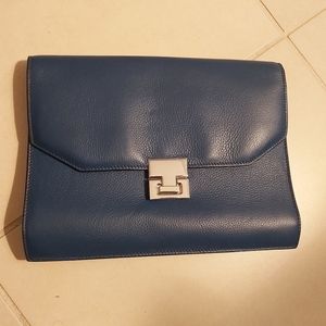 Ivanka Trump clutch